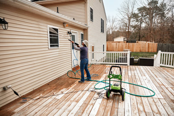 Best Garage Pressure Washing  in Horicon, WI